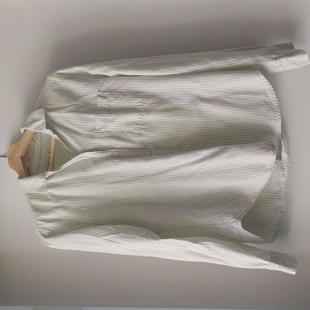 Abercrombie & Fitch shirt - Size M